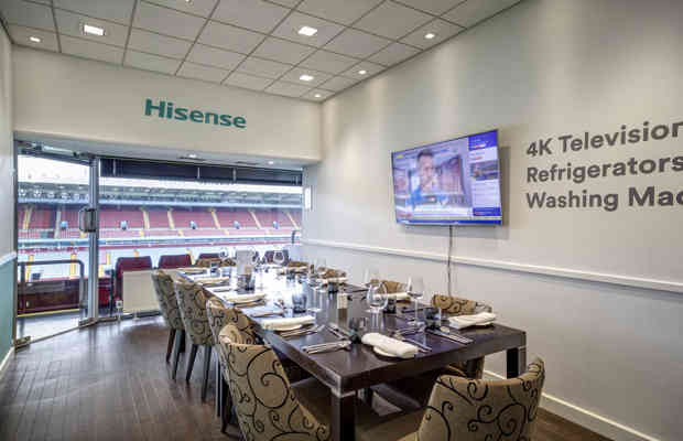 Executive Box Villa Park 46111569874 O