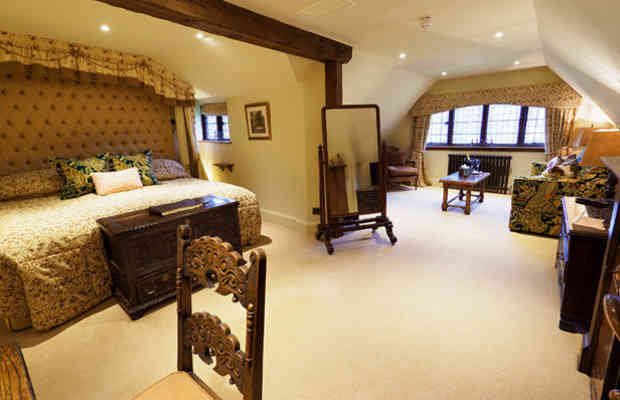 Hever Castle Bedroom 2