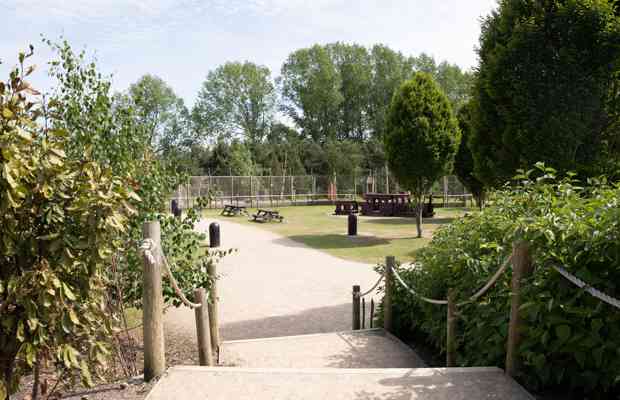 Twycross Zoo Outside Event Space (1) Min